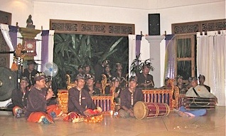 Gamelan music group